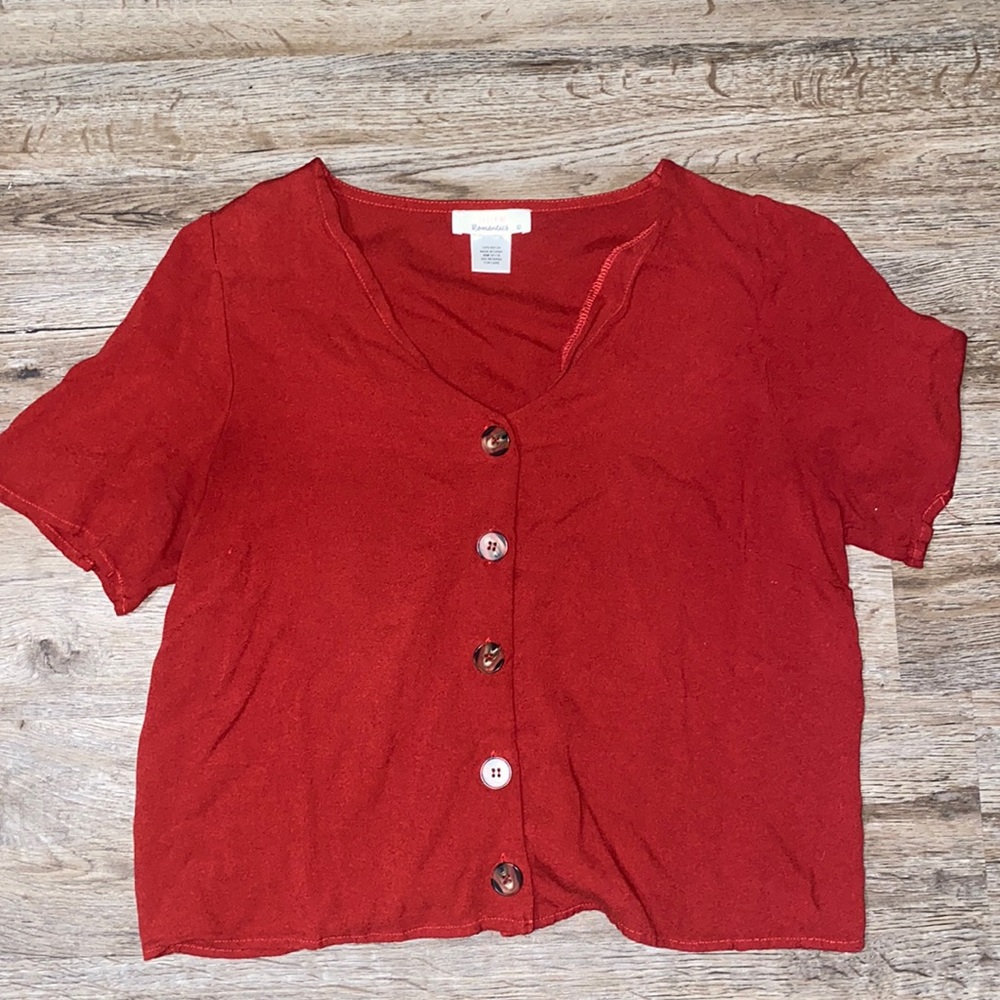 Urban Romantics Crop Blouse with Buttons